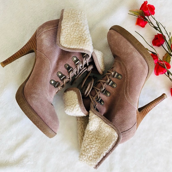 Laced up suede booties - Picture 6 of 13
